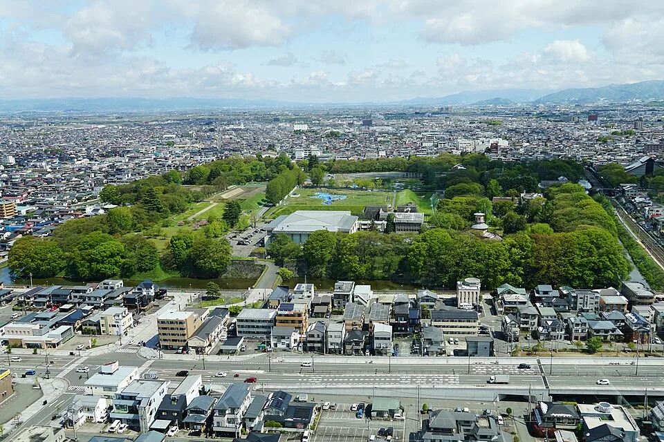 霞城公園