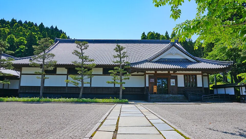 亀田城佐藤八十八美術館