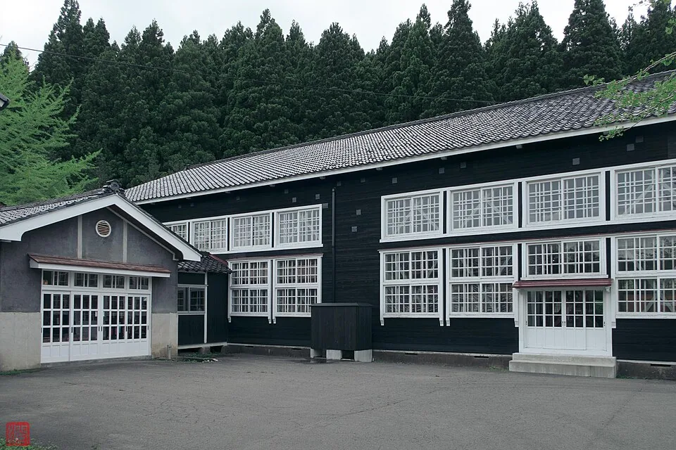 鳥海山 木のおもちゃ館